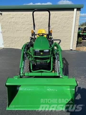 John Deere 2025R Kompaktni (mali) traktori