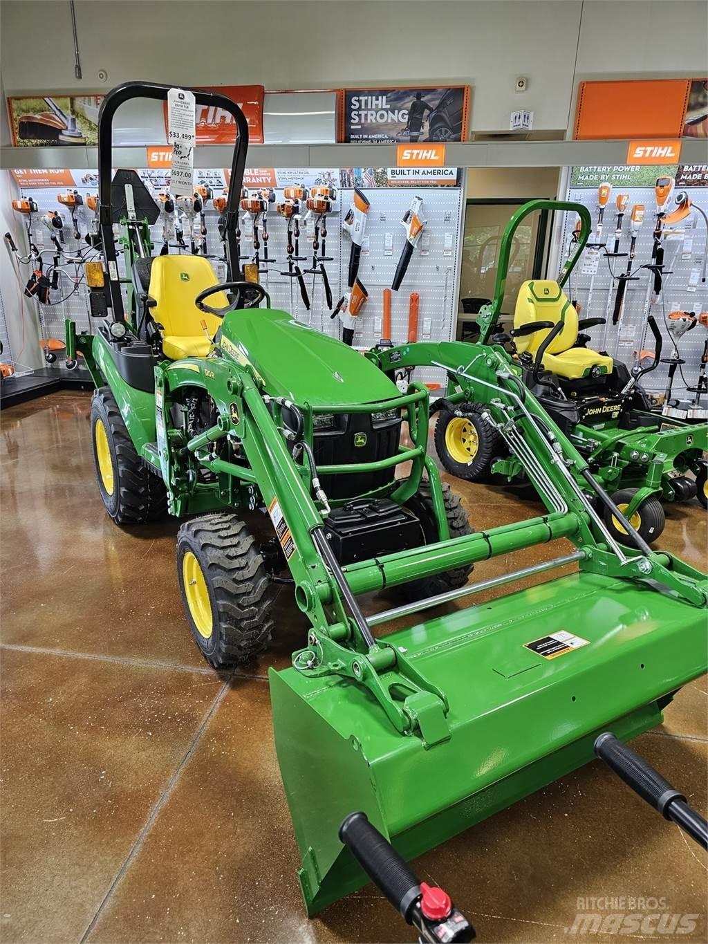 John Deere 2025R Kompaktni (mali) traktori