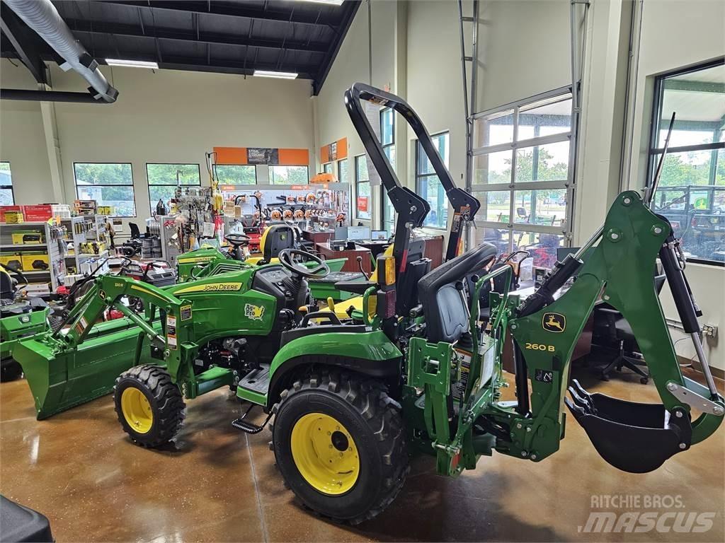 John Deere 2025R Kompaktni (mali) traktori