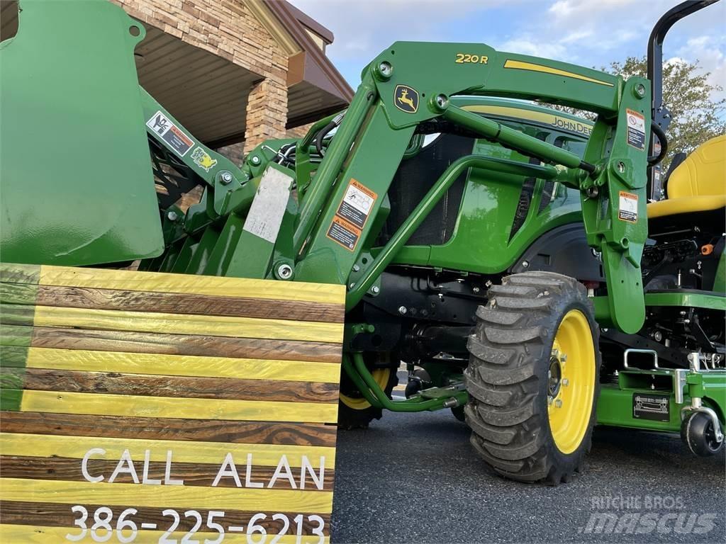 John Deere 2032R Kompaktni (mali) traktori