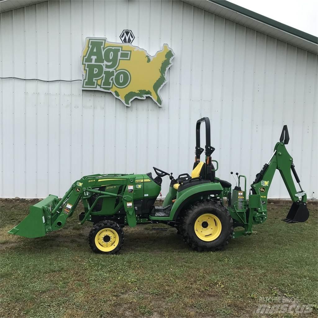 John Deere 2032R Kompaktni (mali) traktori