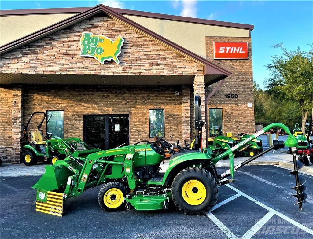 John Deere 2032R Kompaktni (mali) traktori