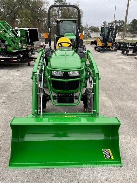 John Deere 2038R Kompaktni (mali) traktori