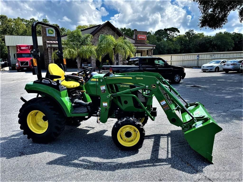 John Deere 2038R Kompaktni (mali) traktori
