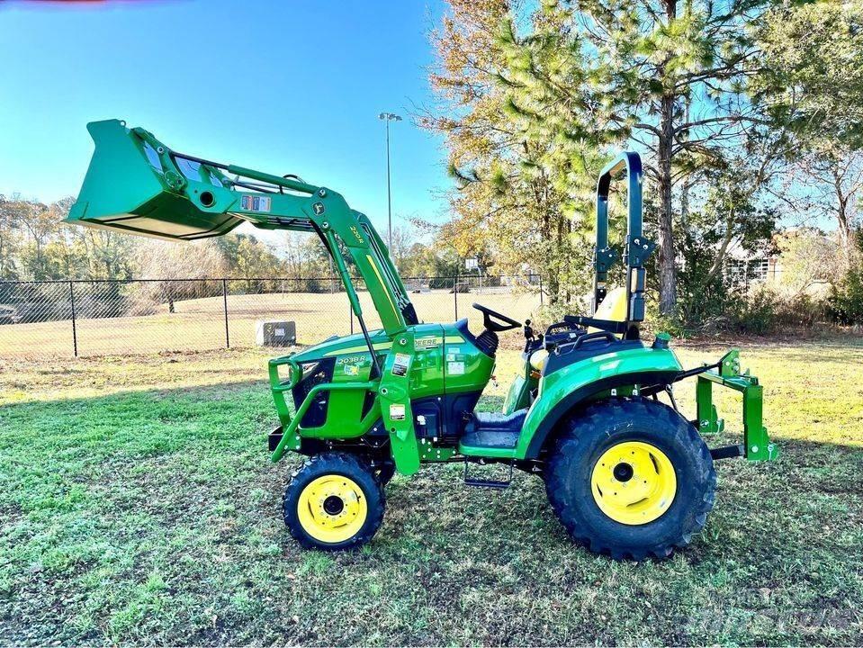 John Deere 2038R Kompaktni (mali) traktori