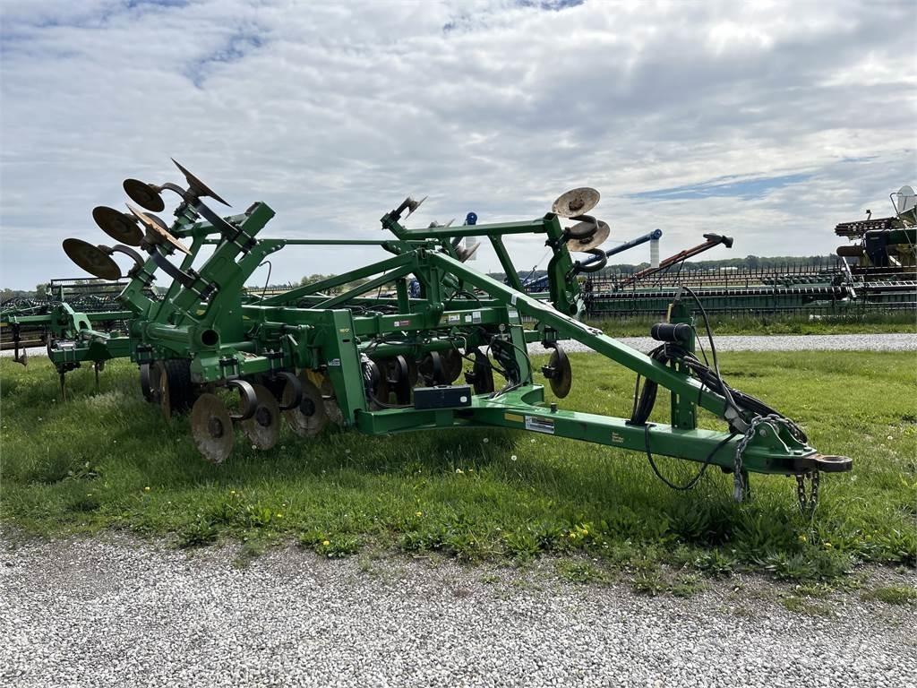 John Deere 2730 Drugi strojevi i priključci za obradu zemlje