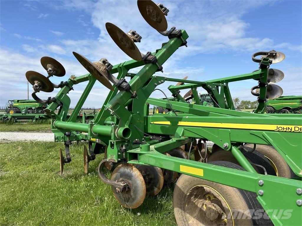 John Deere 2730 Drugi strojevi i priključci za obradu zemlje