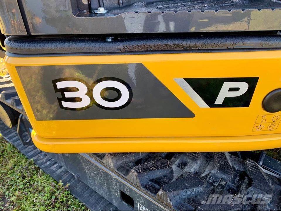 John Deere 30 P Mini bageri <7t