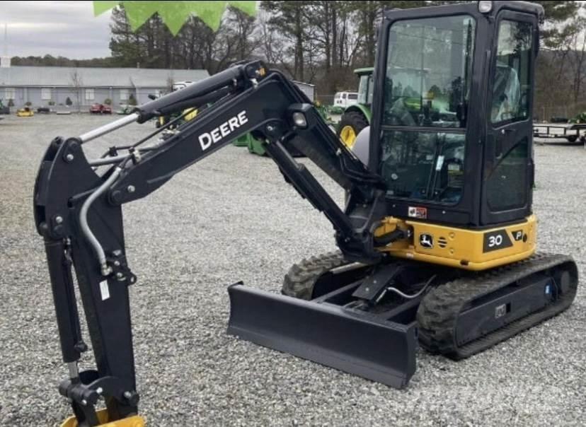 John Deere 30 P Mini bageri <7t