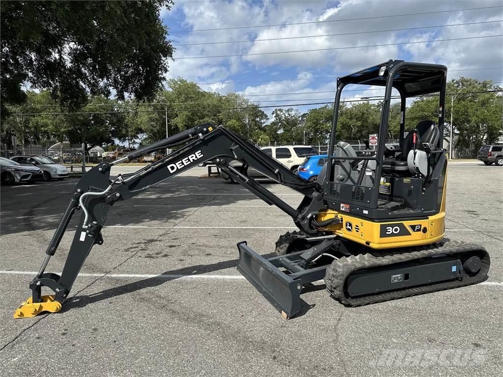 John Deere 30 P Mini bageri <7t