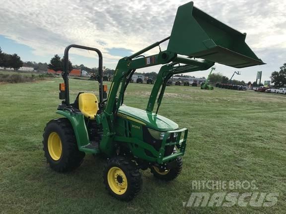John Deere 3025E Kompaktni (mali) traktori
