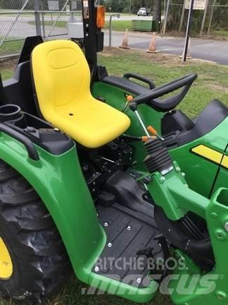 John Deere 3025E Kompaktni (mali) traktori