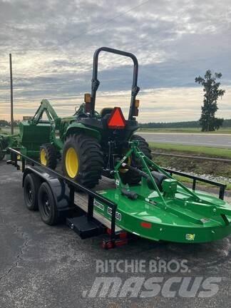 John Deere 3025E Kompaktni (mali) traktori