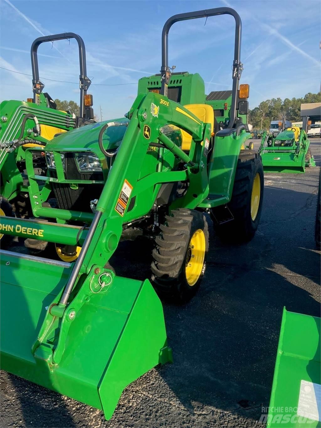 John Deere 3025E Kompaktni (mali) traktori