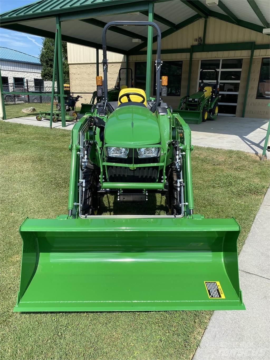 John Deere 3025E Kompaktni (mali) traktori
