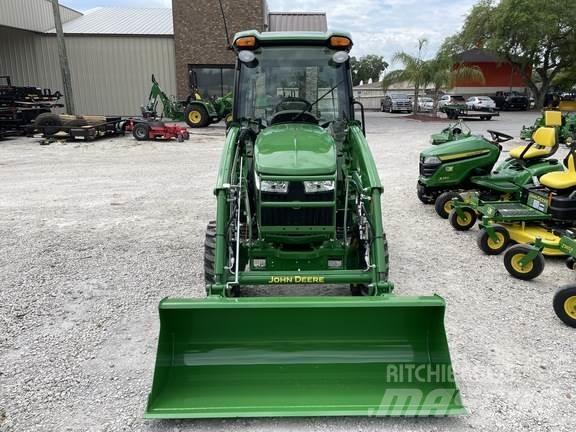 John Deere 3033R Kompaktni (mali) traktori