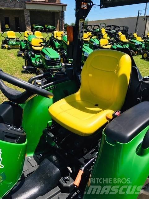 John Deere 3038E Kompaktni (mali) traktori