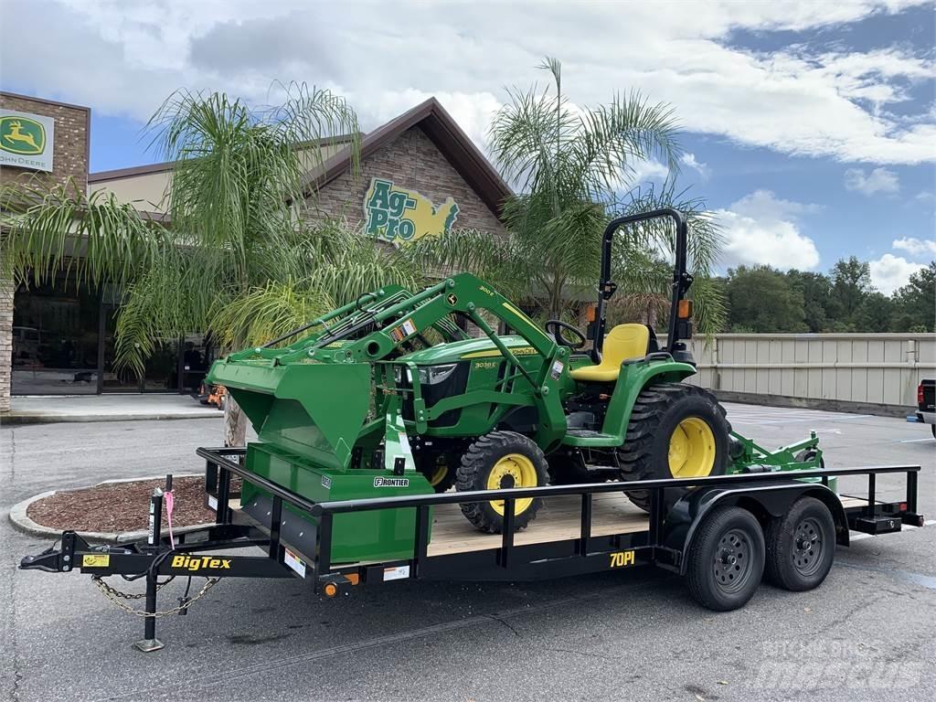John Deere 3038E Kompaktni (mali) traktori