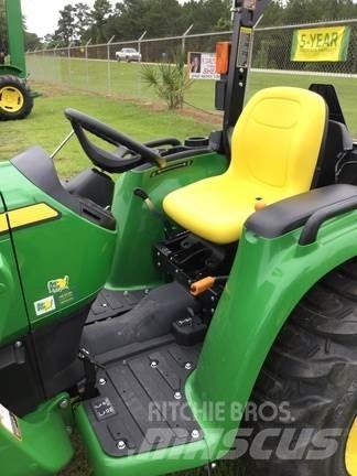 John Deere 3038E Kompaktni (mali) traktori