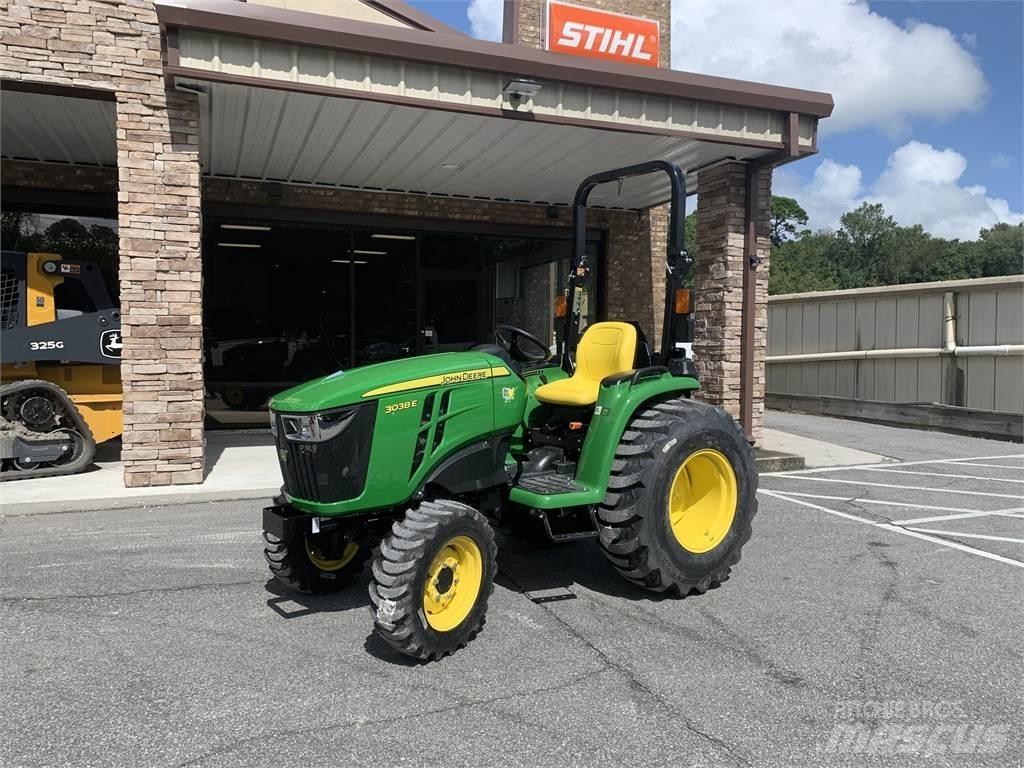 John Deere 3038E Kompaktni (mali) traktori