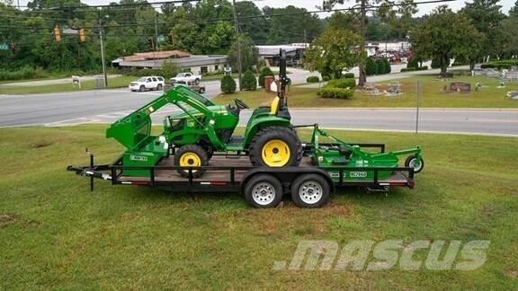 John Deere 3038E Kompaktni (mali) traktori