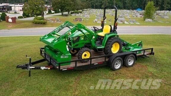 John Deere 3038E Kompaktni (mali) traktori
