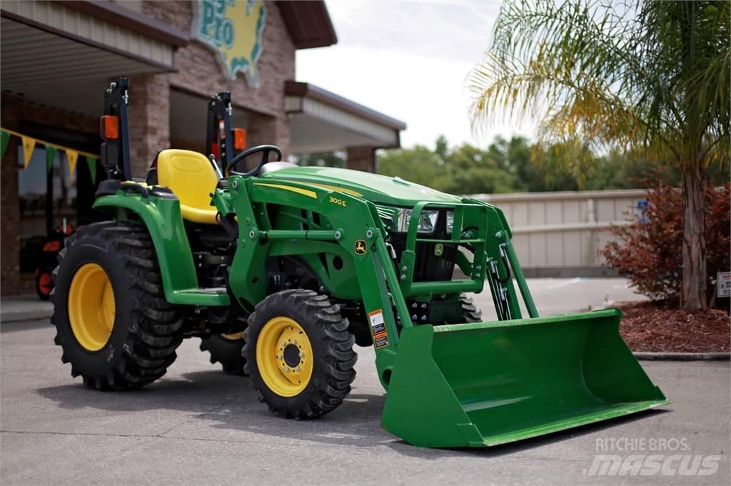 John Deere 3038E Kompaktni (mali) traktori