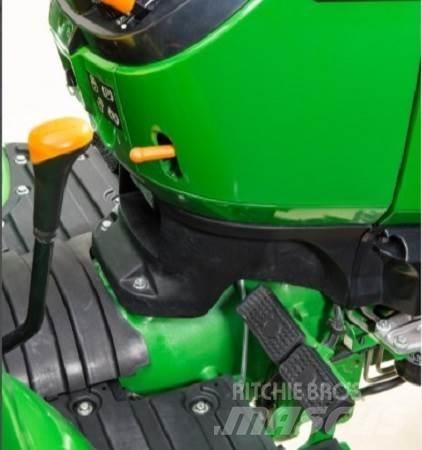 John Deere 3043D Traktori