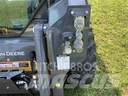 John Deere 318G Skid steer mini utovarivači