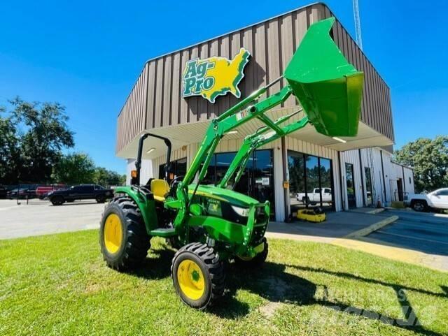 John Deere 4044M Traktori