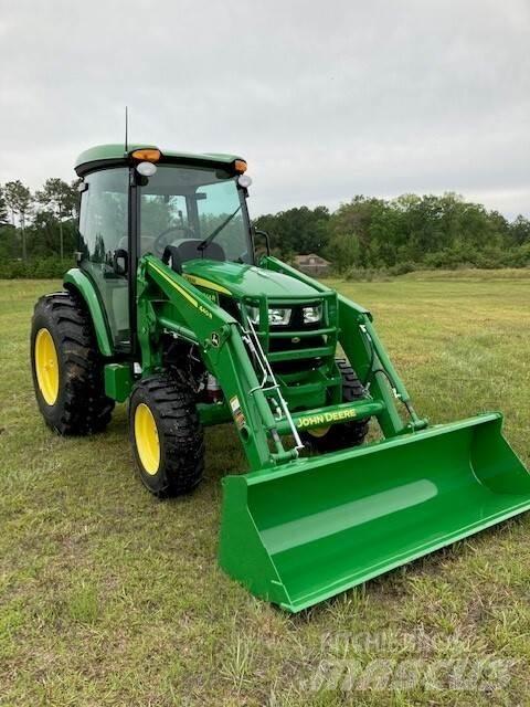 John Deere 4044R Traktori