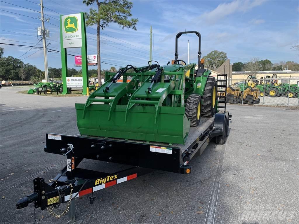 John Deere 4066M Traktori