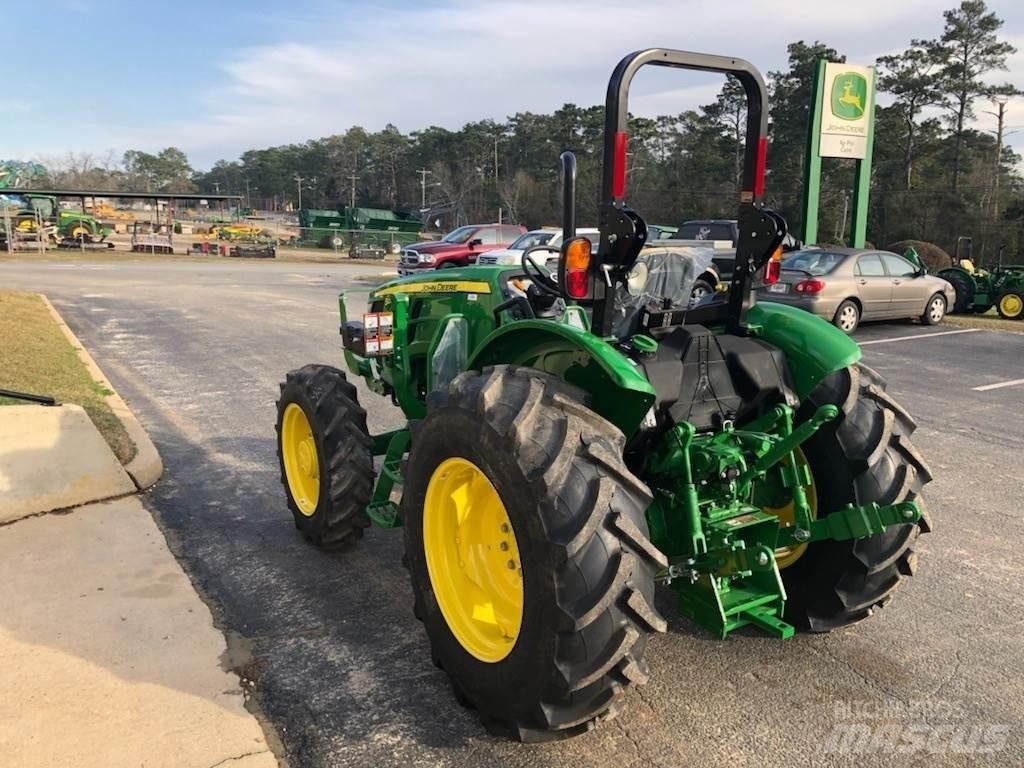 John Deere 5067E Traktori