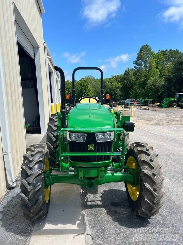 John Deere 5067E Traktori