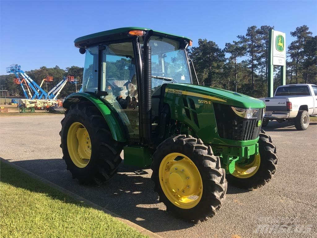 John Deere 5075E Traktori