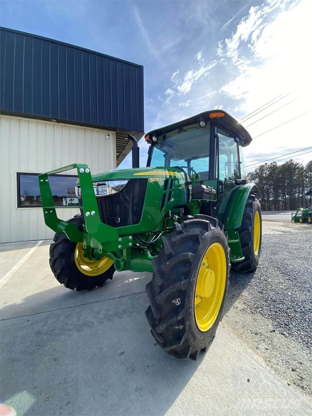 John Deere 5075E Traktori