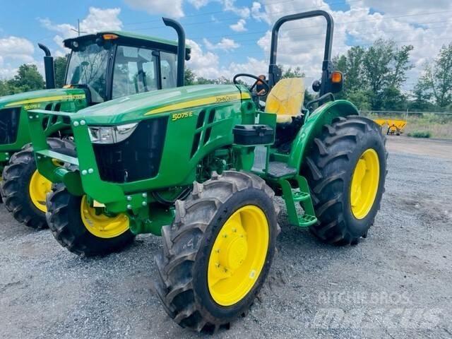 John Deere 5075E Traktori