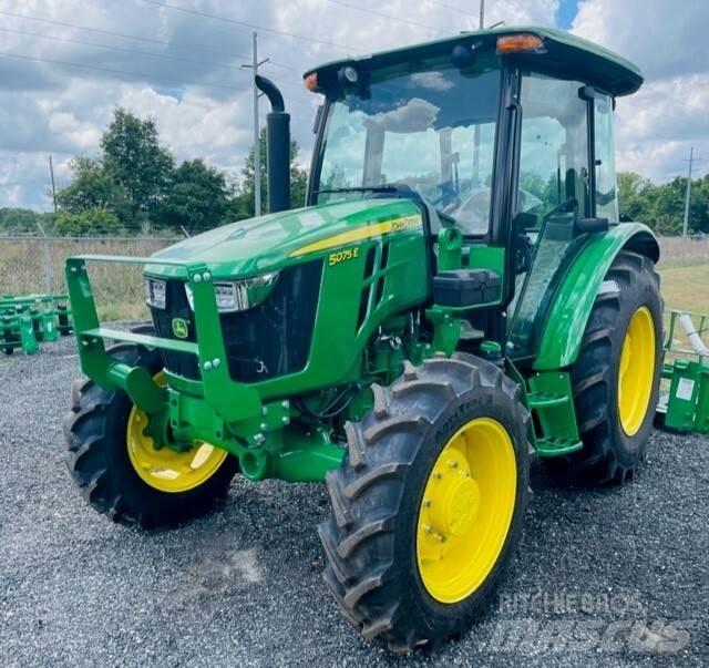 John Deere 5075E Traktori