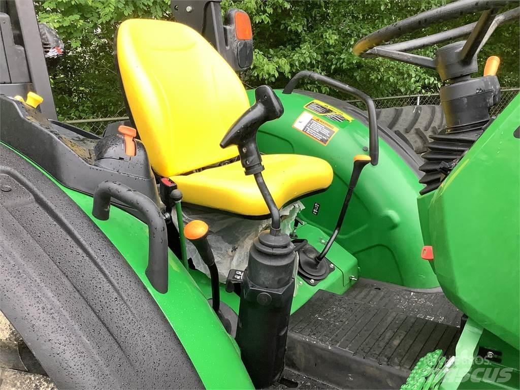John Deere 5075E Kompaktni (mali) traktori