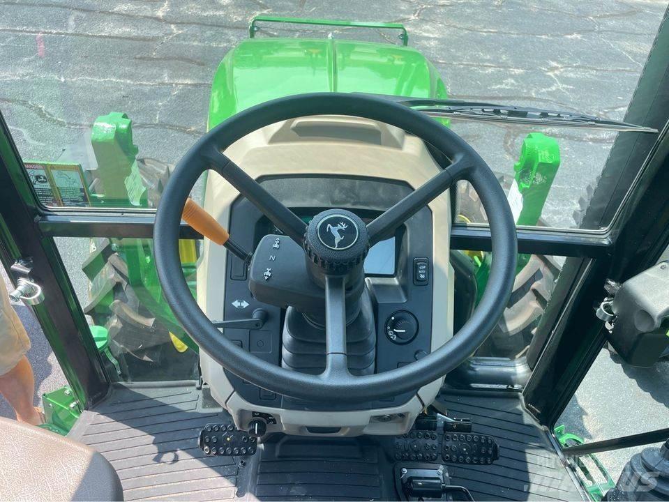 John Deere 5075E Traktori