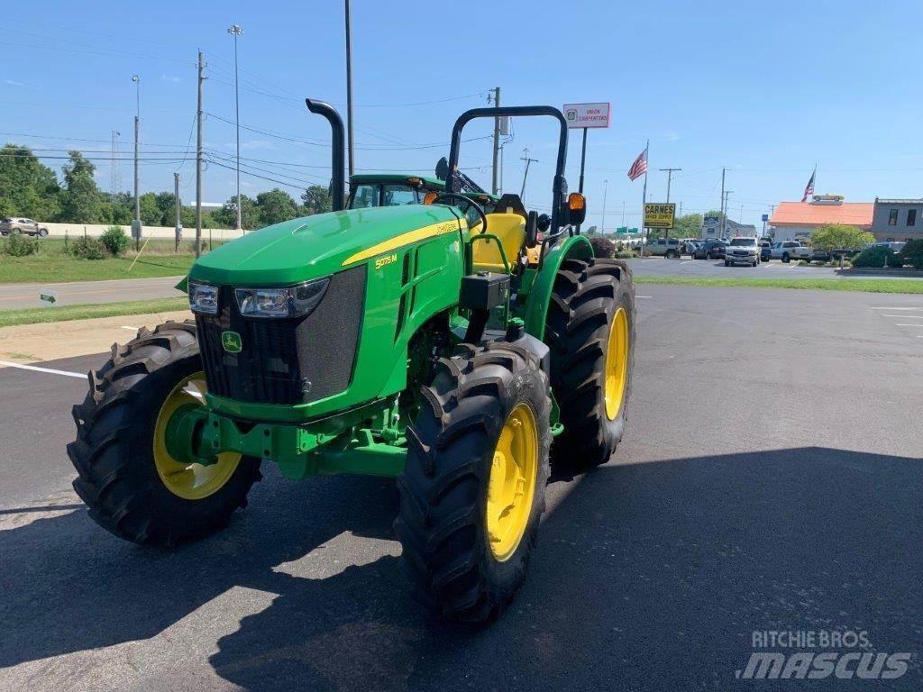John Deere 5075M Traktori