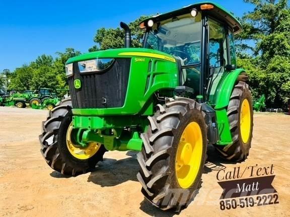 John Deere 5090E Traktori