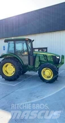 John Deere 5100E Kompaktni (mali) traktori