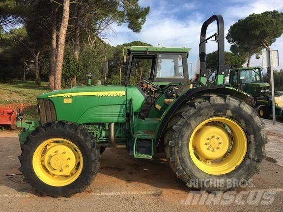 John Deere 5515 Traktori