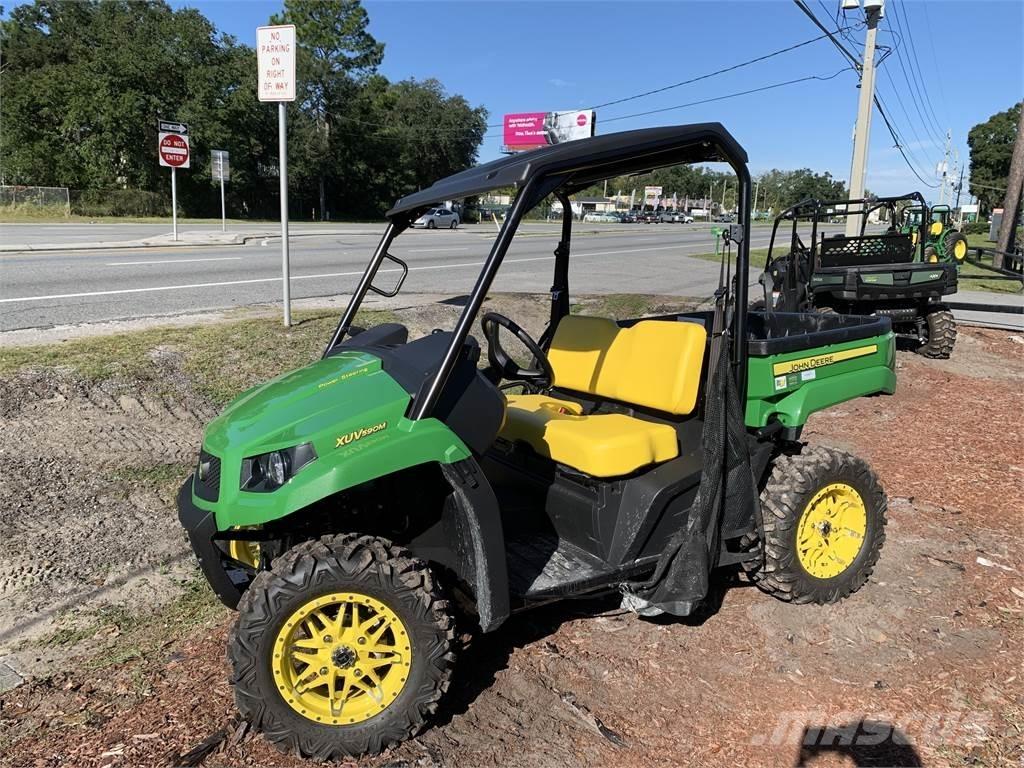 John Deere 590M Pomoćni strojevi