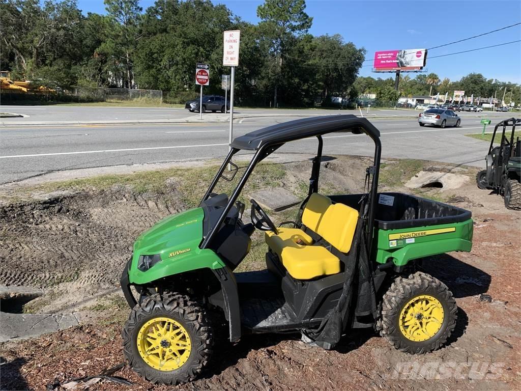 John Deere 590M Pomoćni strojevi