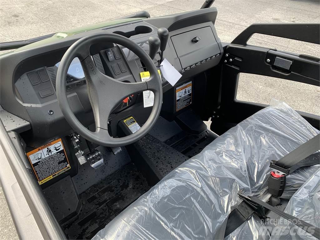 John Deere 590M Pomoćni strojevi