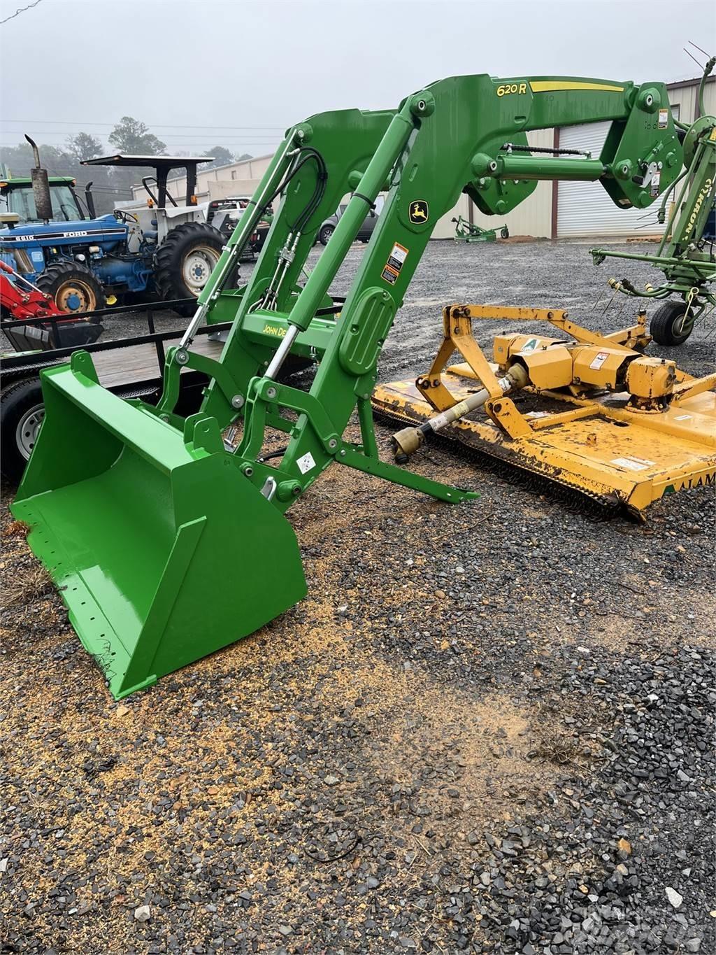 John Deere 620R Traktori