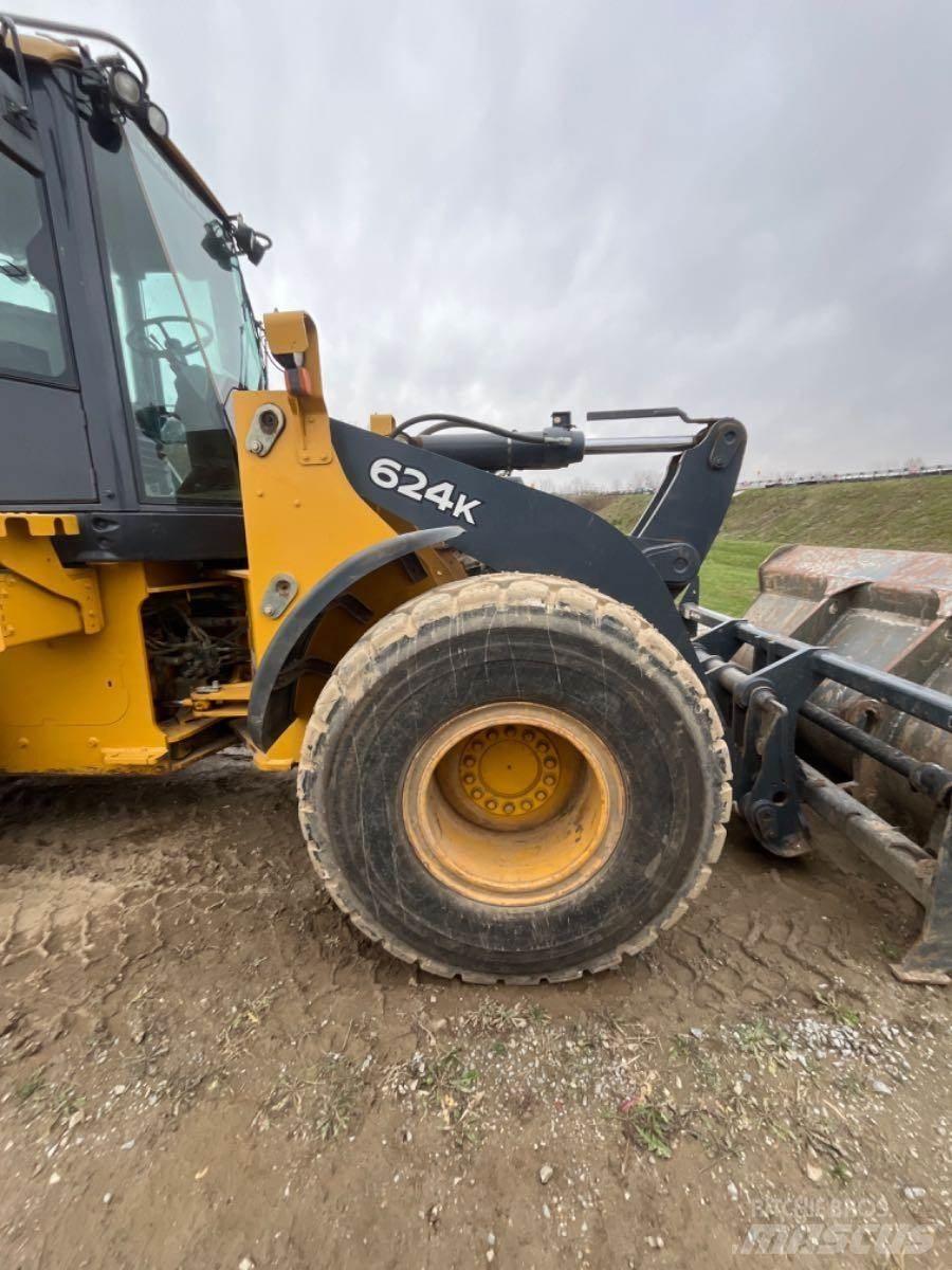 John Deere 624K Utovarivači na kotačima