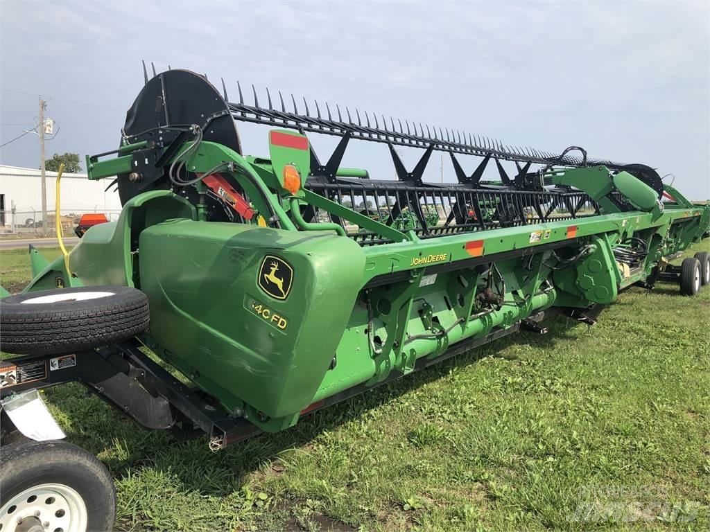 John Deere 640FD Dodatna oprema za kombajne
